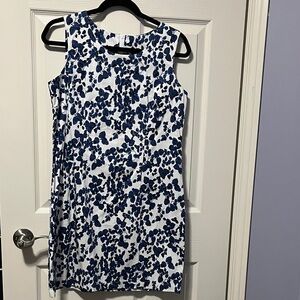 Women's Never Worn Chic Blue White Floral Midi Dress Flared Figure-Flattering